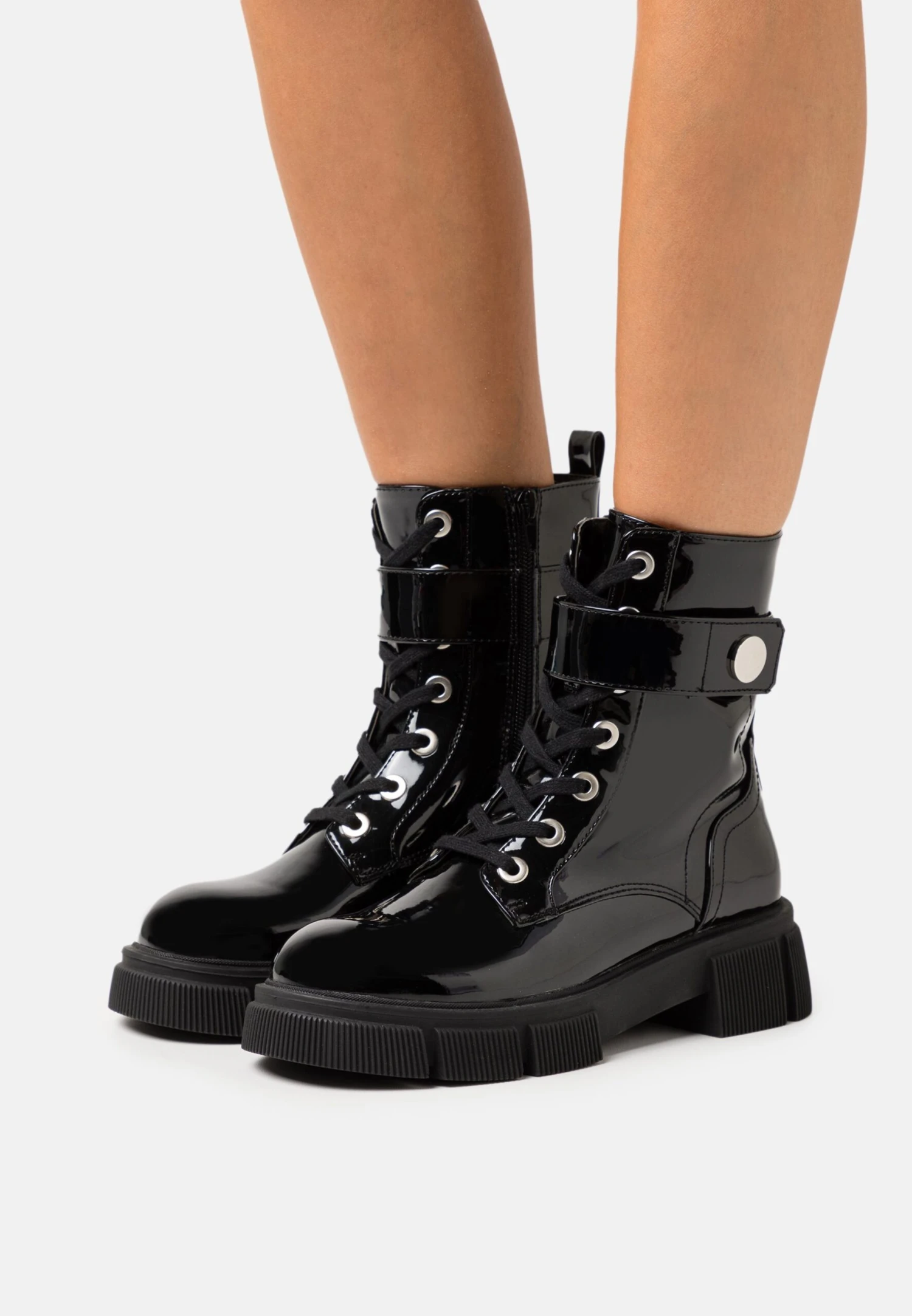 Botines Con Plataforma - Black 1 Botines Con Plataforma - Black