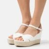Sandalias Con Plataforma - White