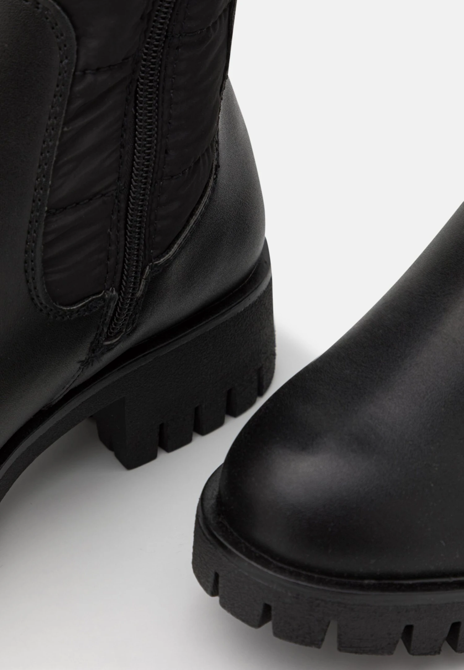 Winter Boot - Botas Con Plataforma - Black 6 Winter Boot - Botas Con Plataforma - Black - Imagen 6