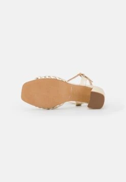 Anna Field Leather - Sandalias De Tacón - Gold 10 Anna Field Leather - Sandalias De Tacón - Gold -Anna Field d7c8717bca4040ecb46eb6aa66bbd942